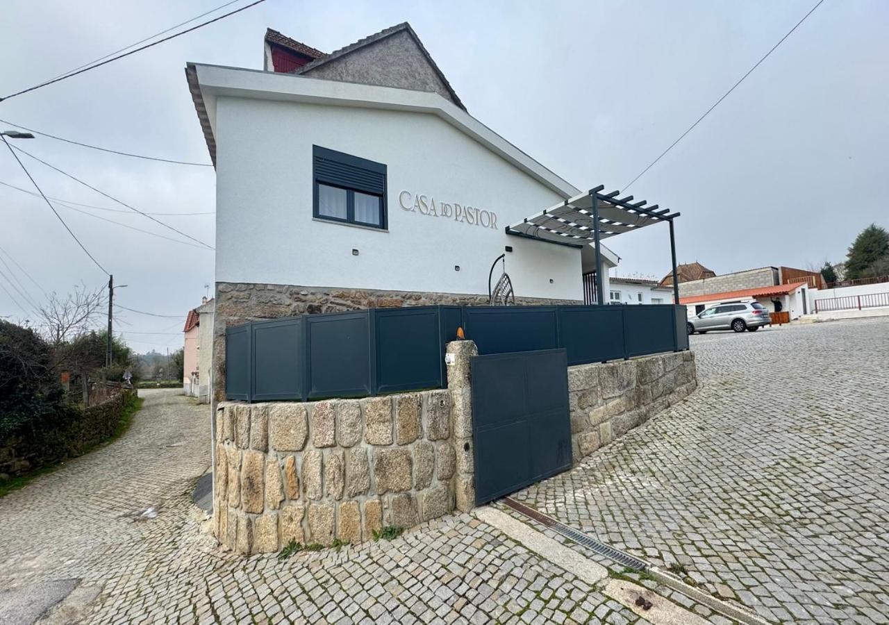 Casa Do Pastor - Escapadinha Rural Com Vista Magnifica Para A Serra - By Matias Nature Carragozela Bagian luar foto